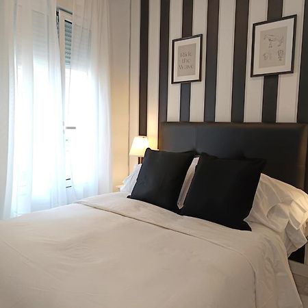 Vacavic Plaza Mayor Apartament Madrid Ngoại thất bức ảnh